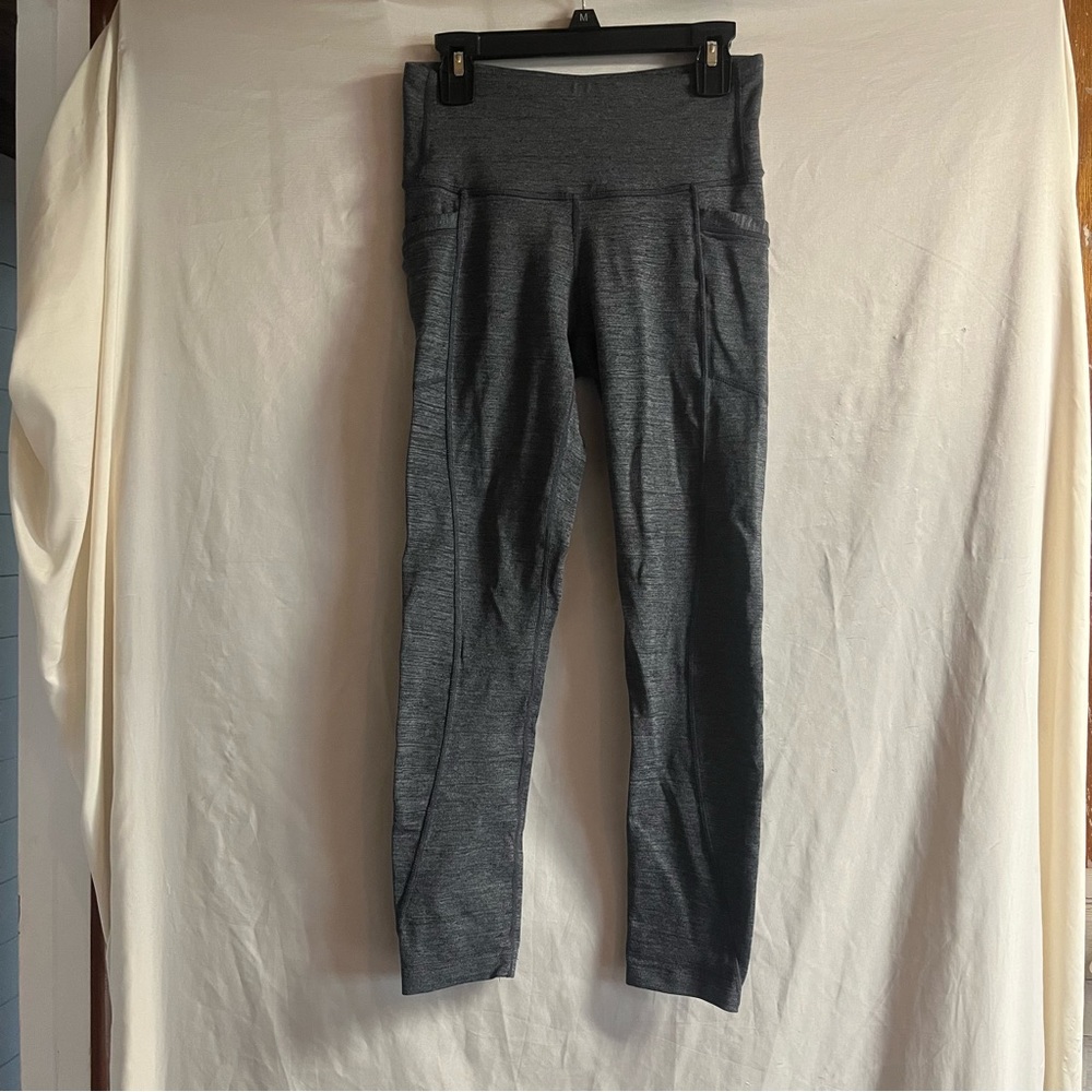 Athleta Chaturanga To Town high rise tight spacedye 7/8 length size XS #479049